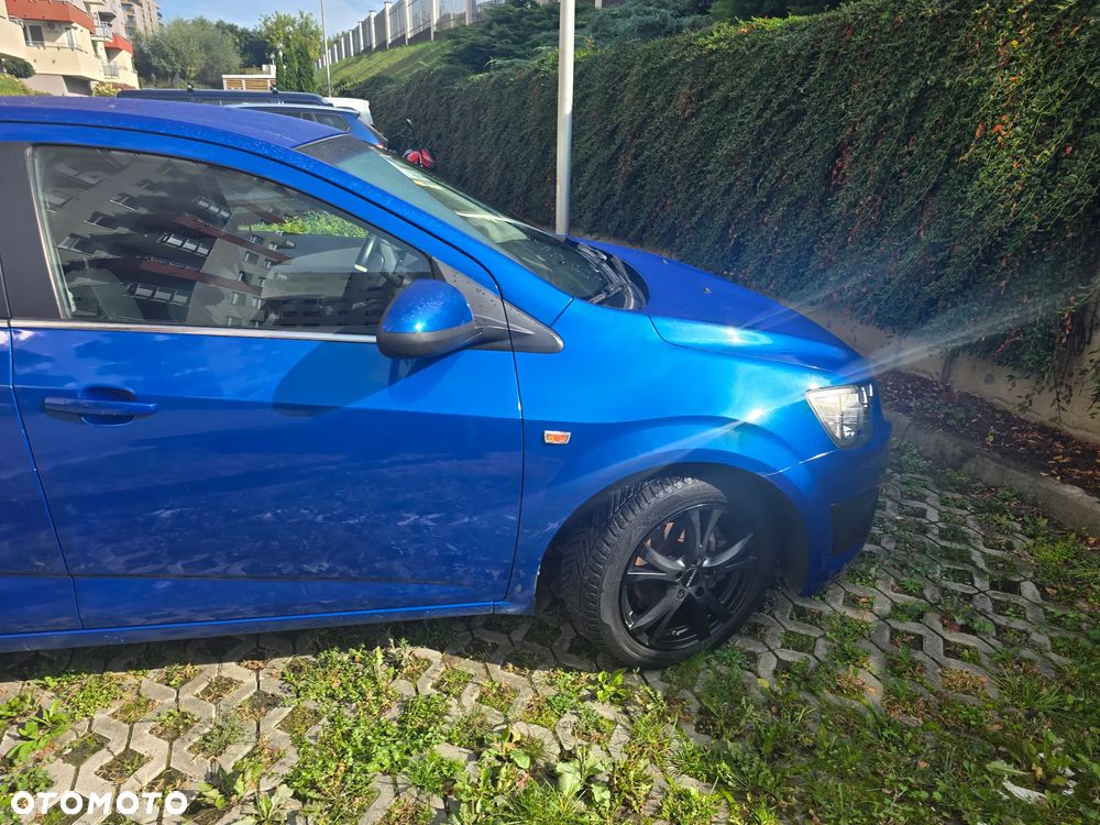 Chevrolet Aveo 1.6 LTZ - 7