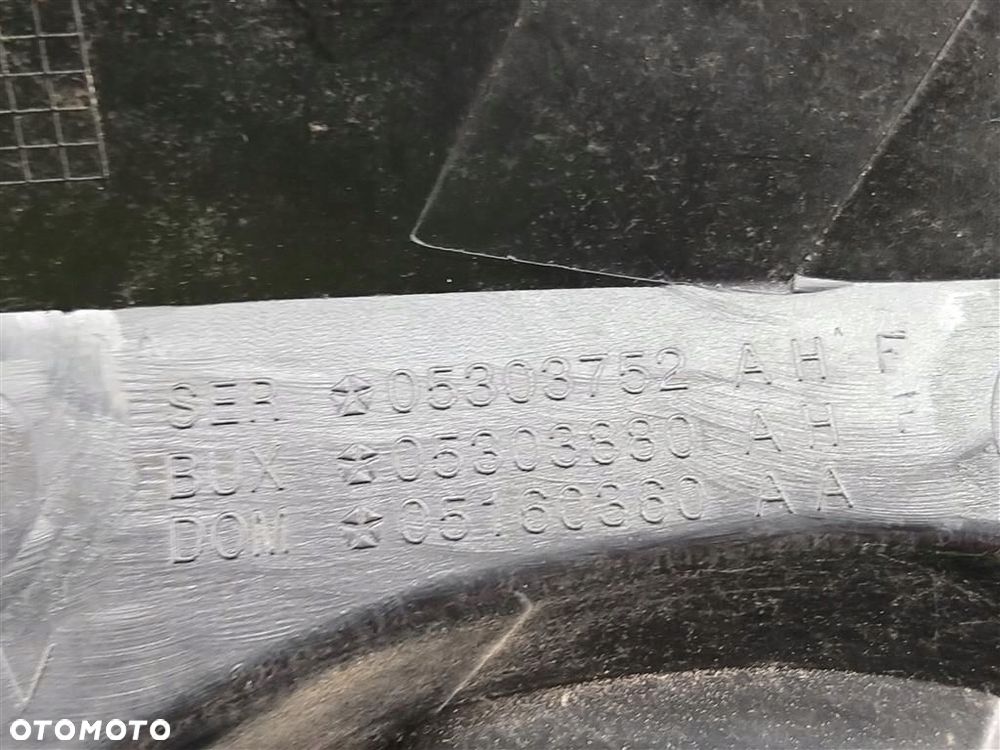 LAMPA PRAWA TYLNA TYŁ DODGE CALIBER 07-12 R 05303752 - 8