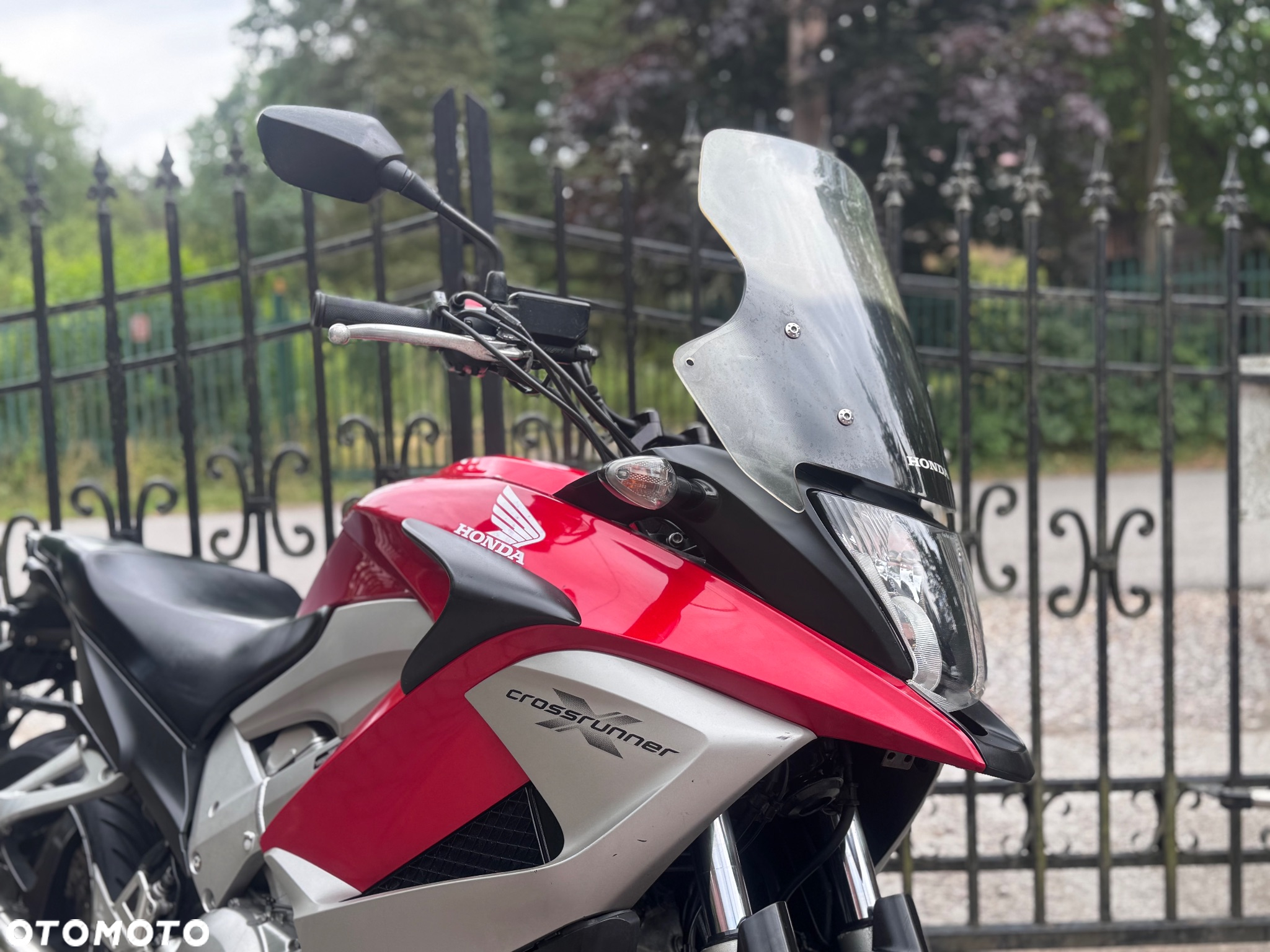 Honda VFR - 11