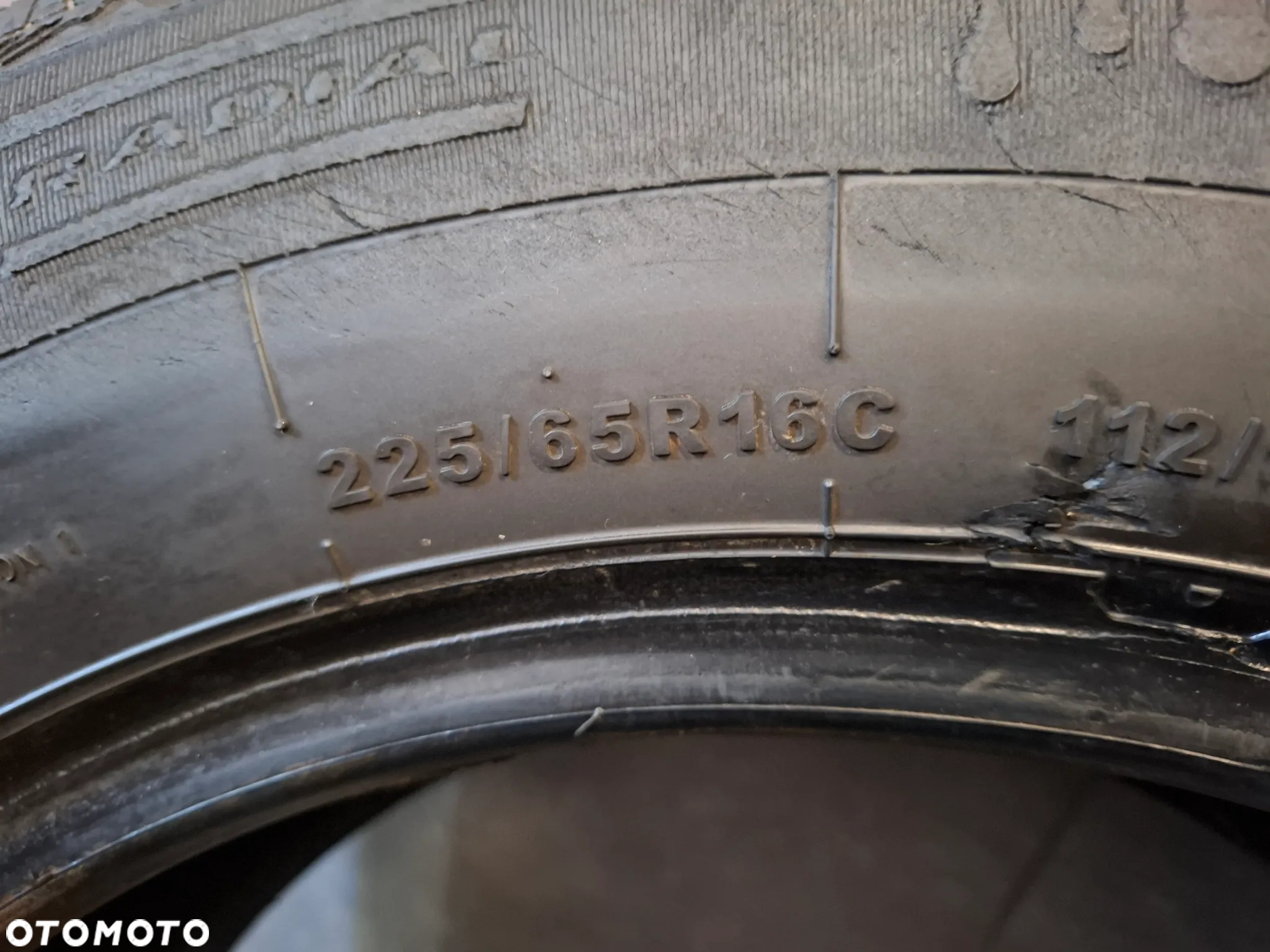 Opona wielosezon Radial MAXmiler GT 225/65R16C bieżnik opony 5mm - 4