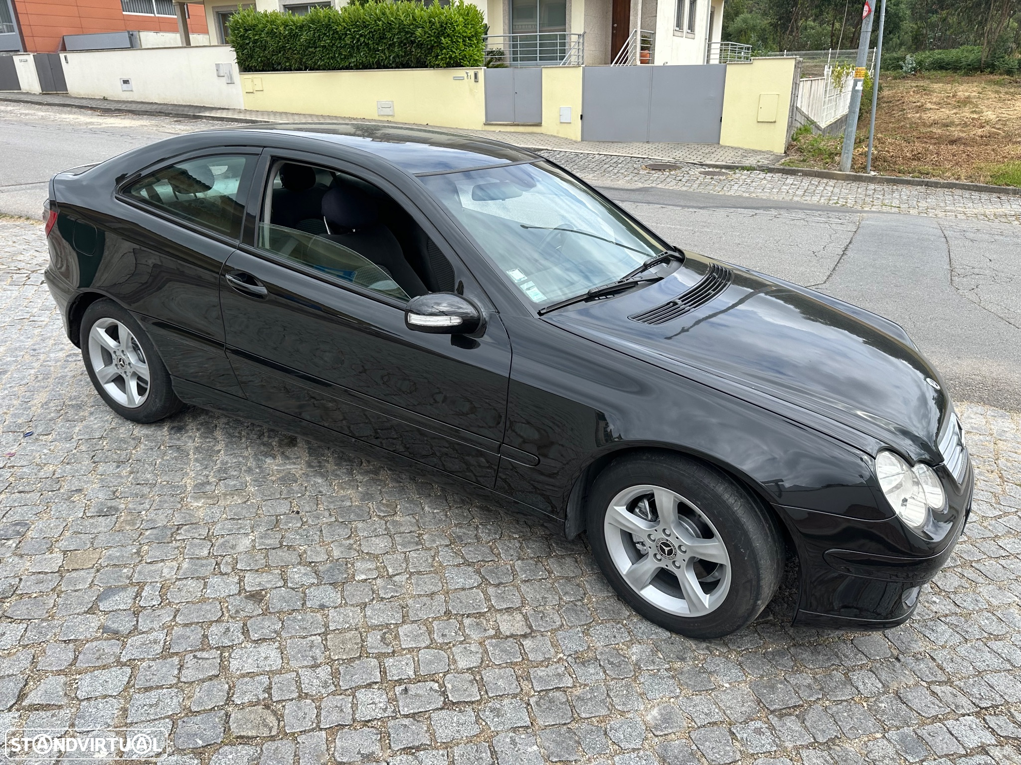 Mercedes-Benz C 220 CDi Sport Coupé Evolution AMG - 8
