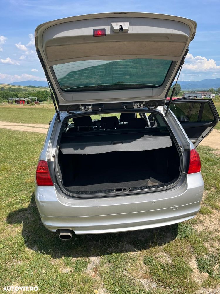 BMW Seria 3 318d - 8