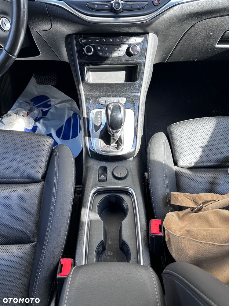 Opel Astra - 16