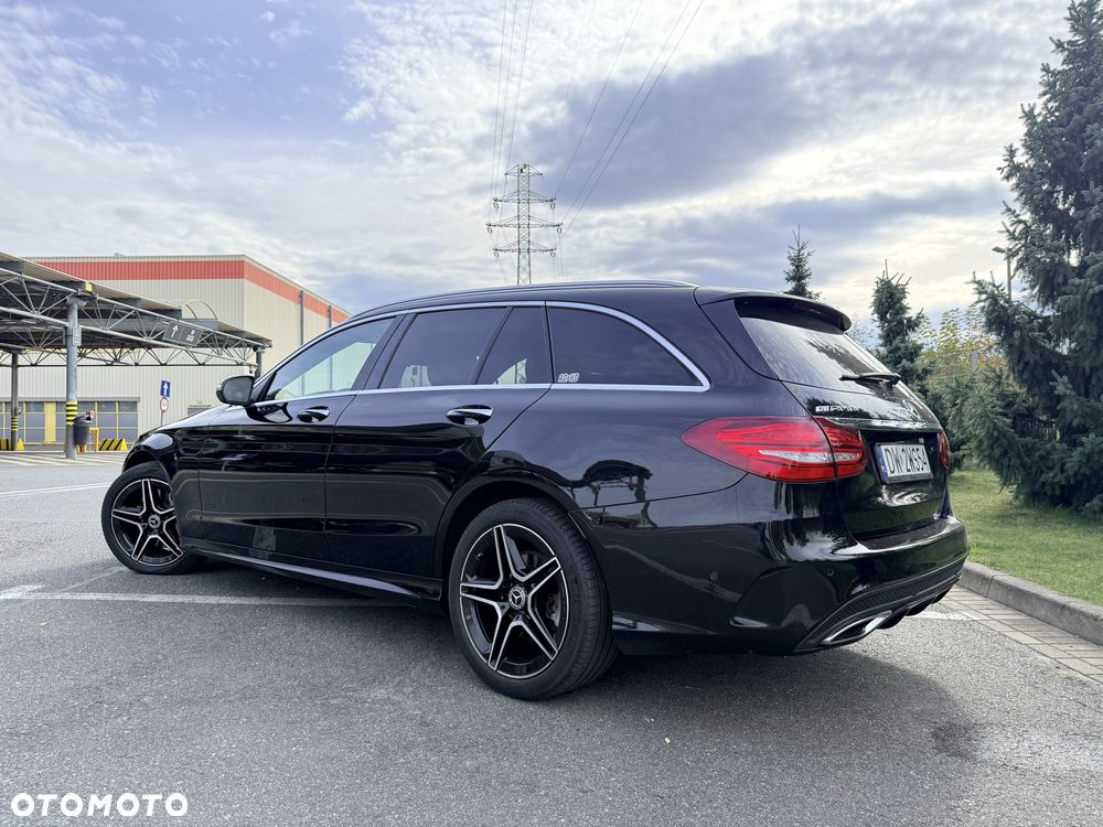 Mercedes-Benz C-Class 2015 photo 4