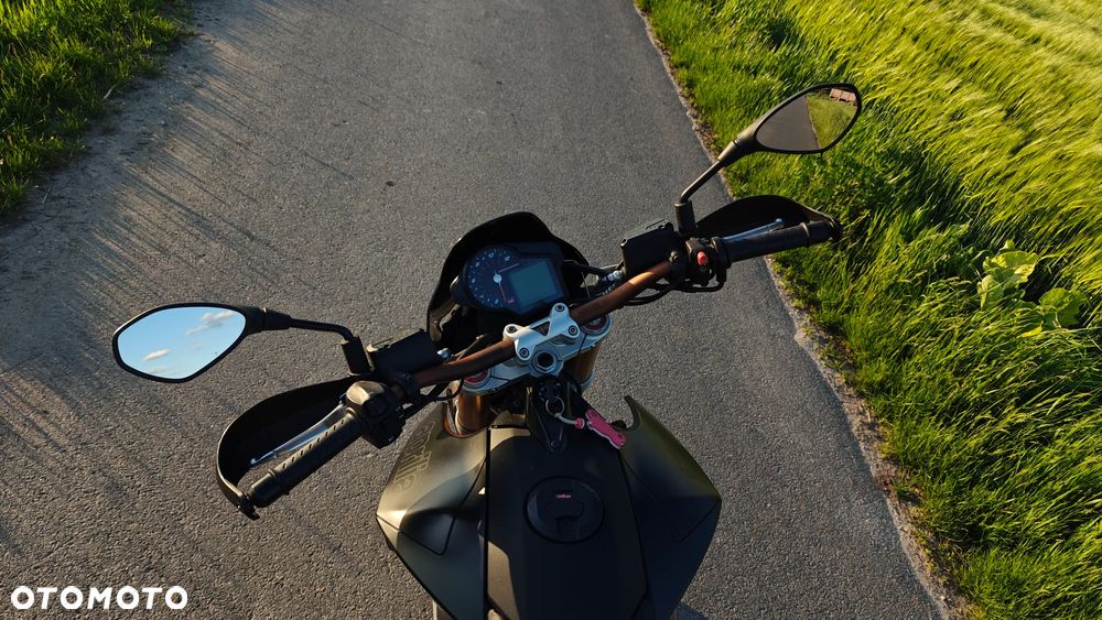 Aprilia Dorsoduro - 7