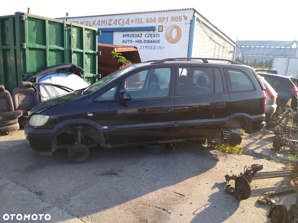 Opel Zafira częśći - 2