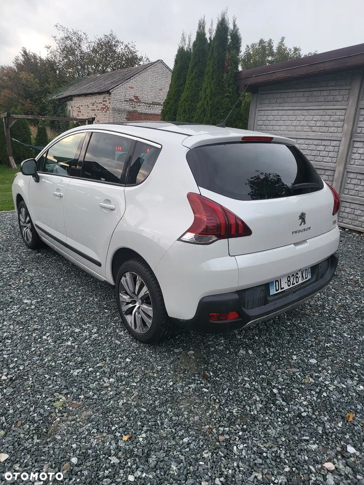 Peugeot 3008 HDi 115 Allure - 8