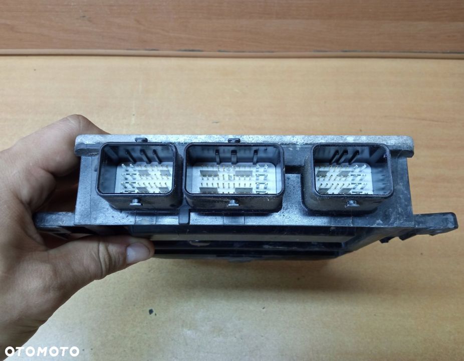 KOMPUTER SILNIKA MONDEO MK3 2.0 TDCI 2S7Q9F954EA - 3