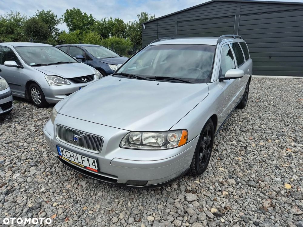 Volvo V70 2.4D5 AWD Kinetic - 8