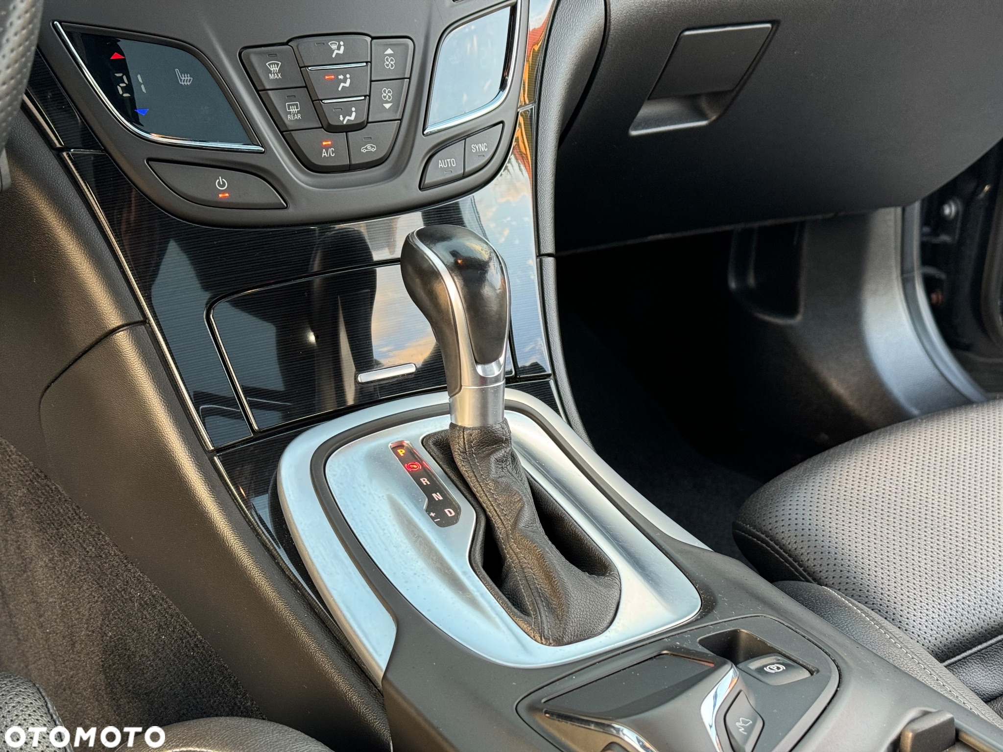 Opel Insignia 2.0 CDTI Executive - 23