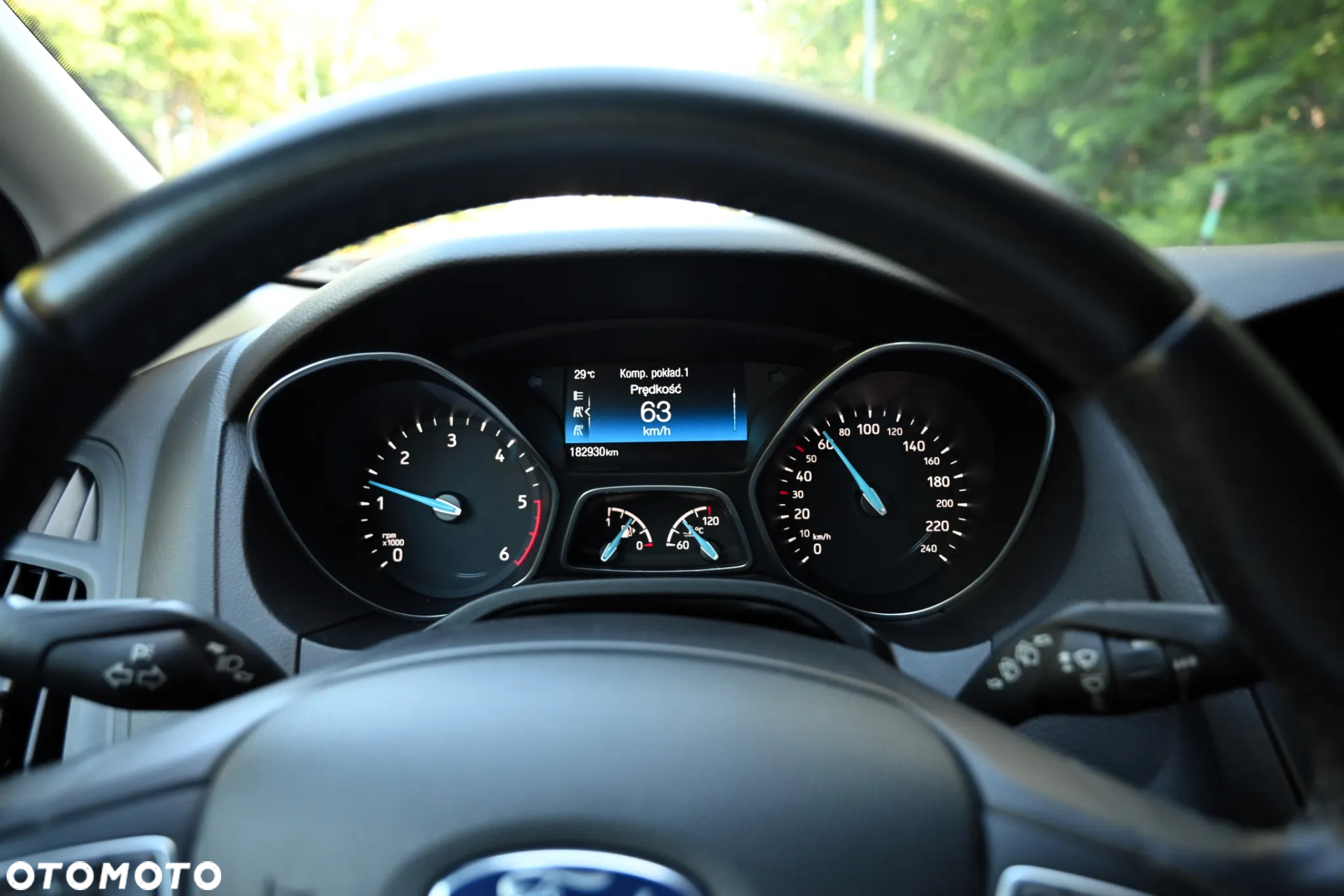 Ford Focus - 26