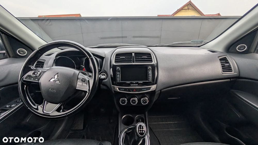 Mitsubishi ASX 1.6 Instyle - 12