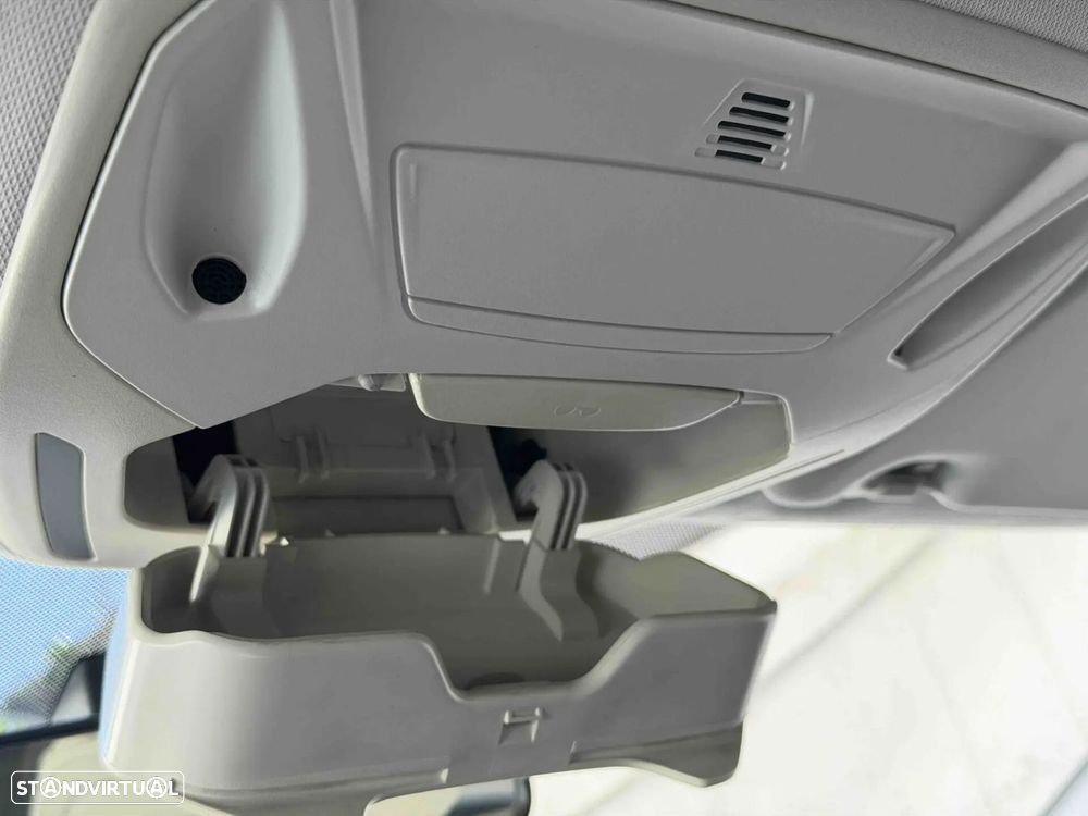 Ford Focus 1.0 SCTi Trend - 51