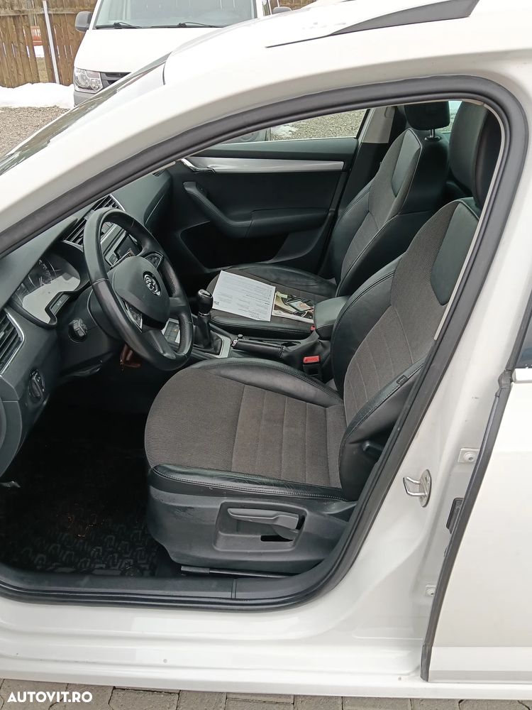 Skoda Octavia - 7