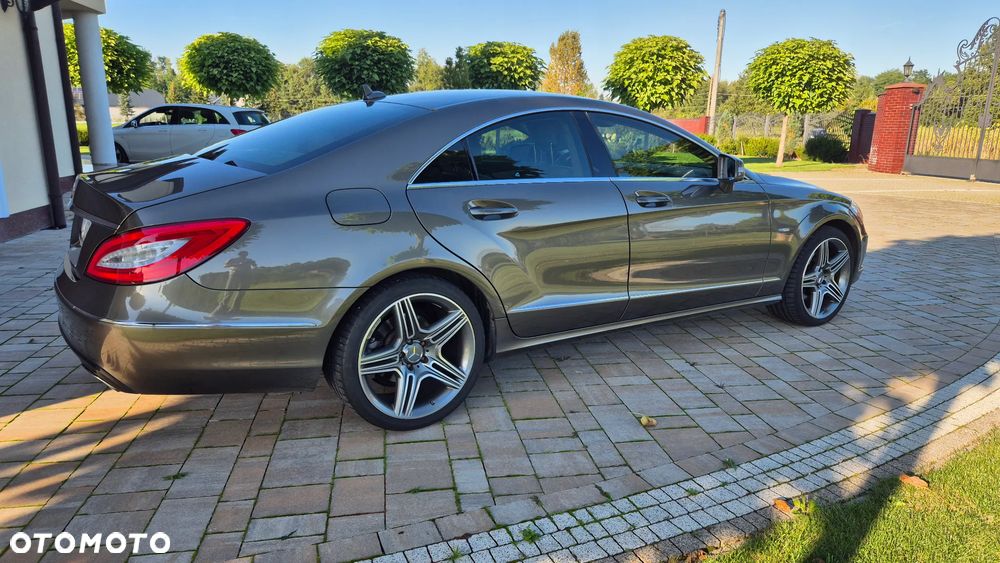 Mercedes-Benz CLS 350 CDI 4-Matic BlueEff - 7