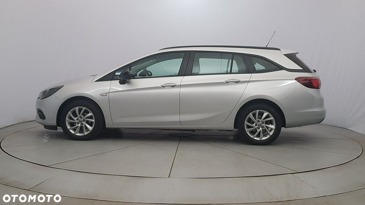 Opel Astra - 4