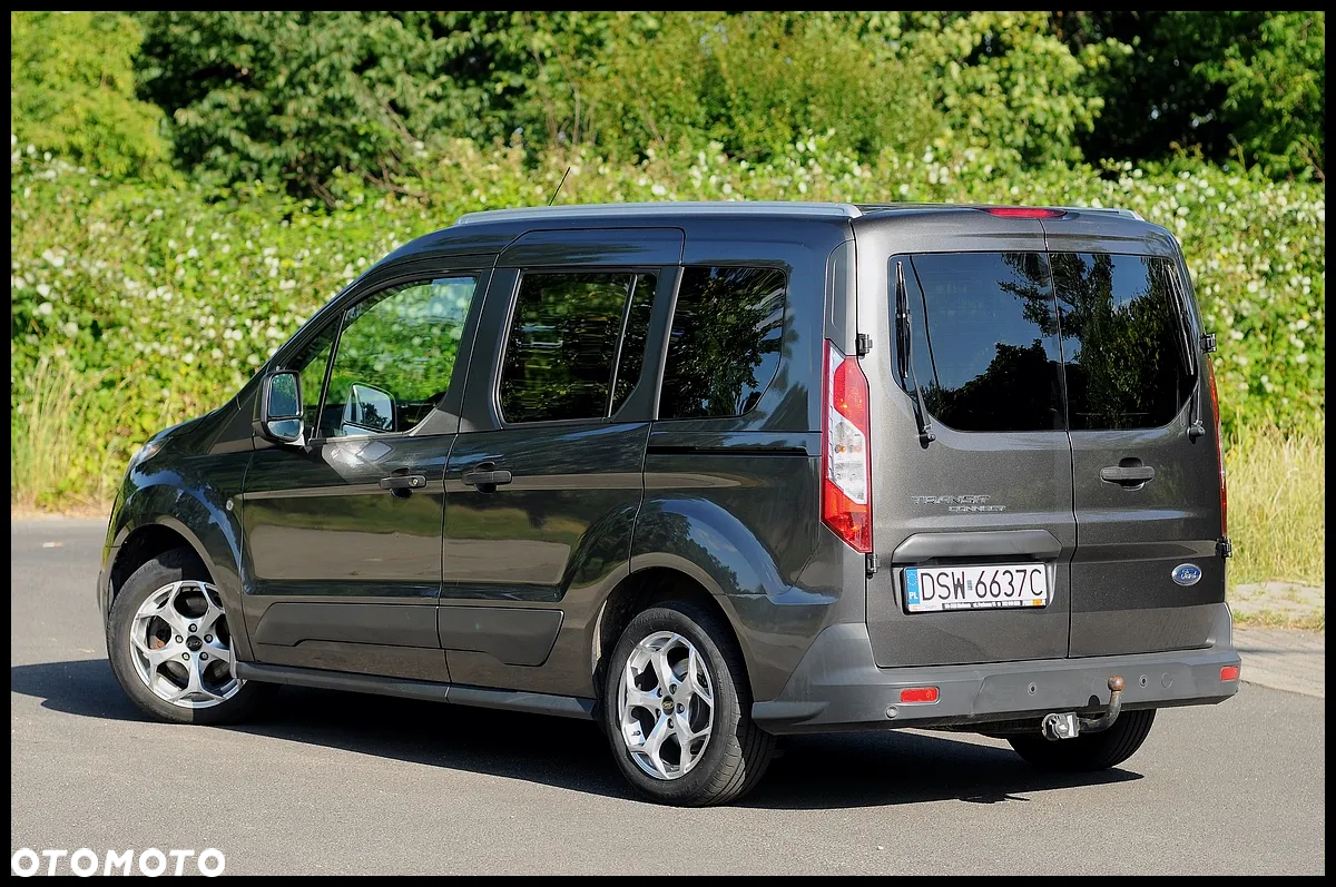 Ford Transit Connect - 21