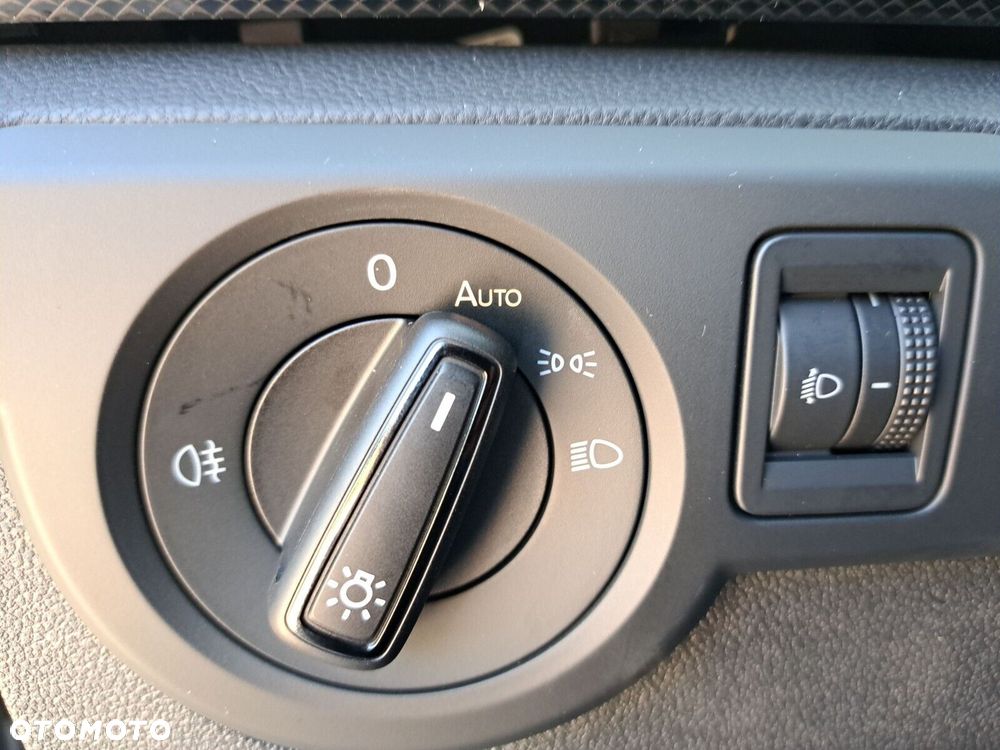 Volkswagen T-Cross - 26