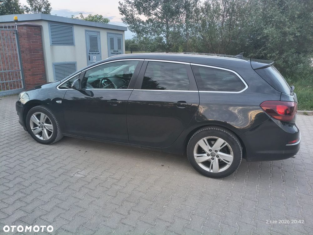 Opel Astra 2.0 CDTI Cosmo - 7