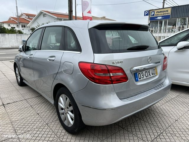 Mercedes-Benz B 180 CDI AMG Line - 2
