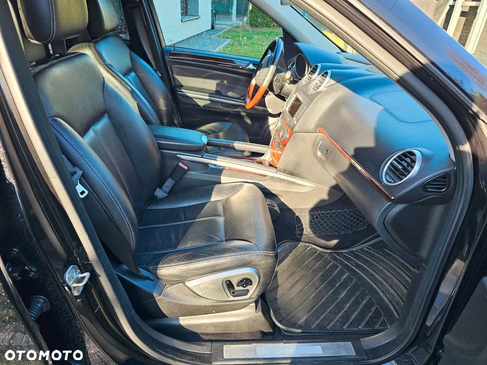 Mercedes-Benz GL 450 - 6