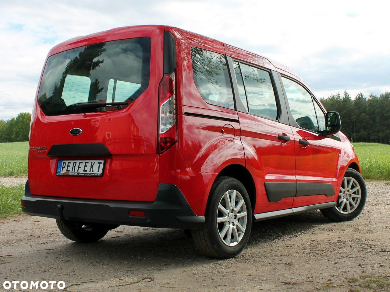 Ford Tourneo Connect - 22