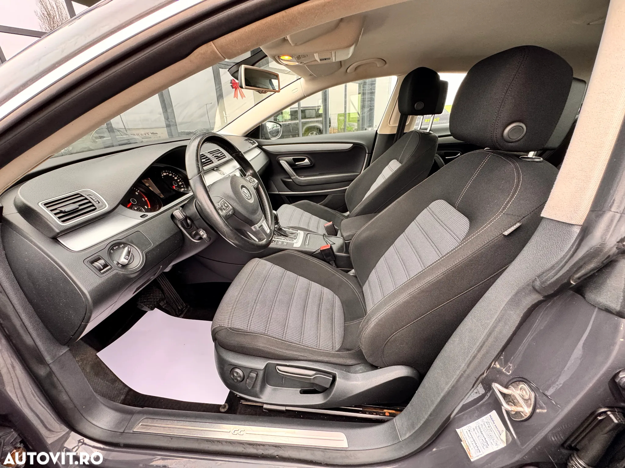 Volkswagen Passat CC - 9