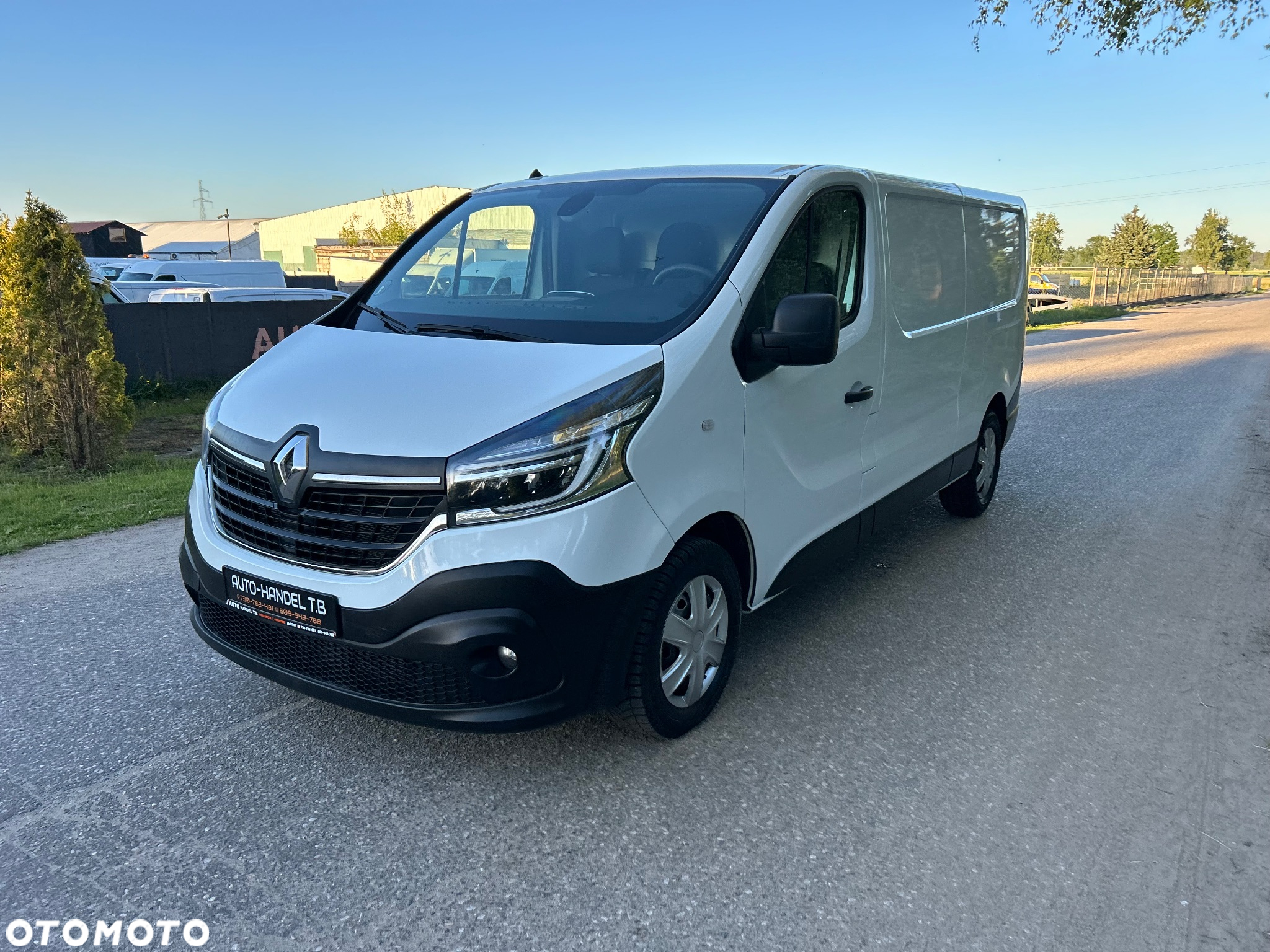 Renault Trafic - 7