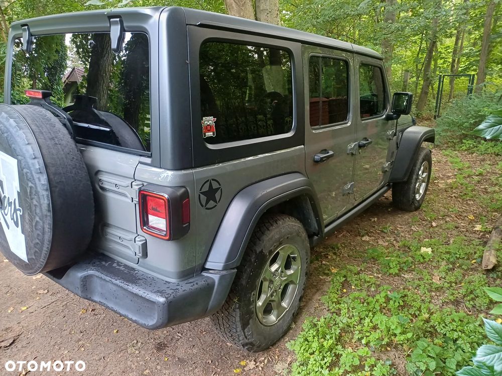 Jeep Wrangler Unlimited 2.0 T-GDI Hardtop AWD Automatik Sport - 4