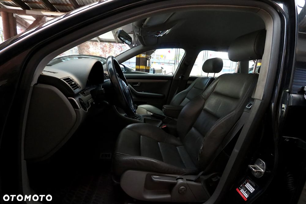 Audi A4 Avant - 26