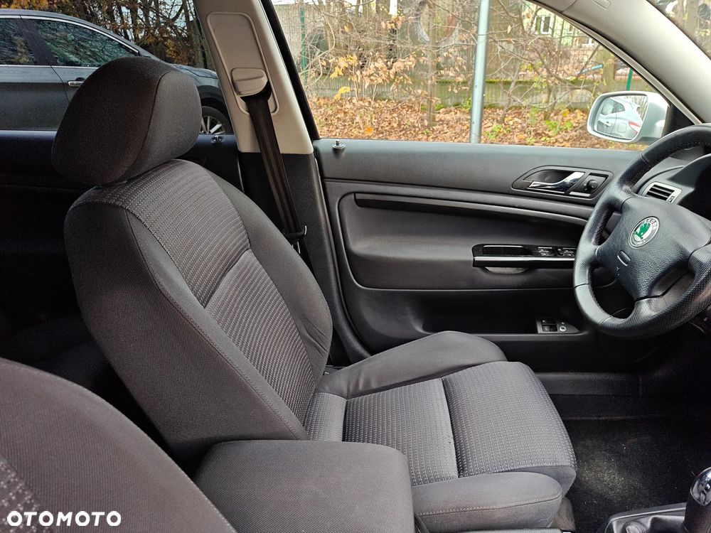 Skoda Superb 1.8T Comfort - 26