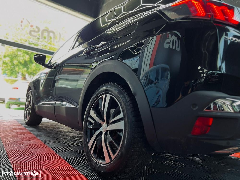Peugeot 3008 1.6 Hybrid Allure e-EAT8 - 12