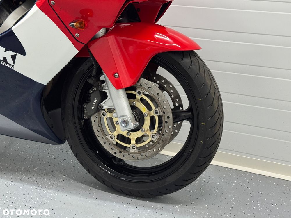 Honda CBR - 9