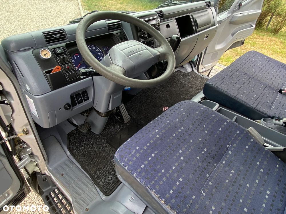 Mitsubishi Canter Fuso - 21