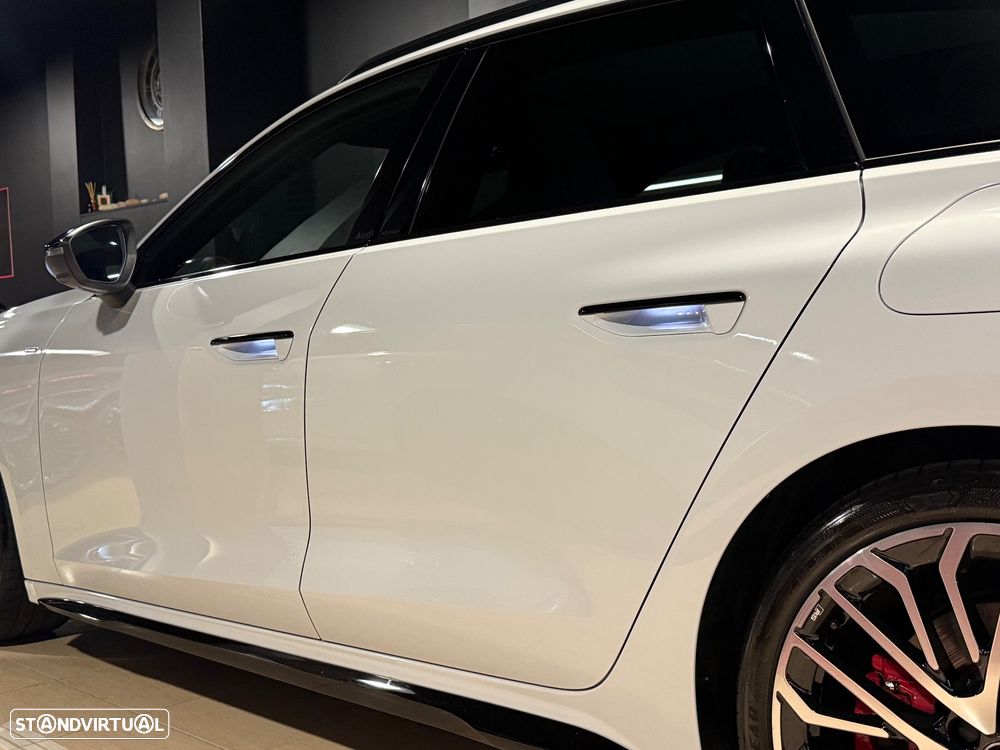Audi A5 Avant e-hybrid quattro - 25