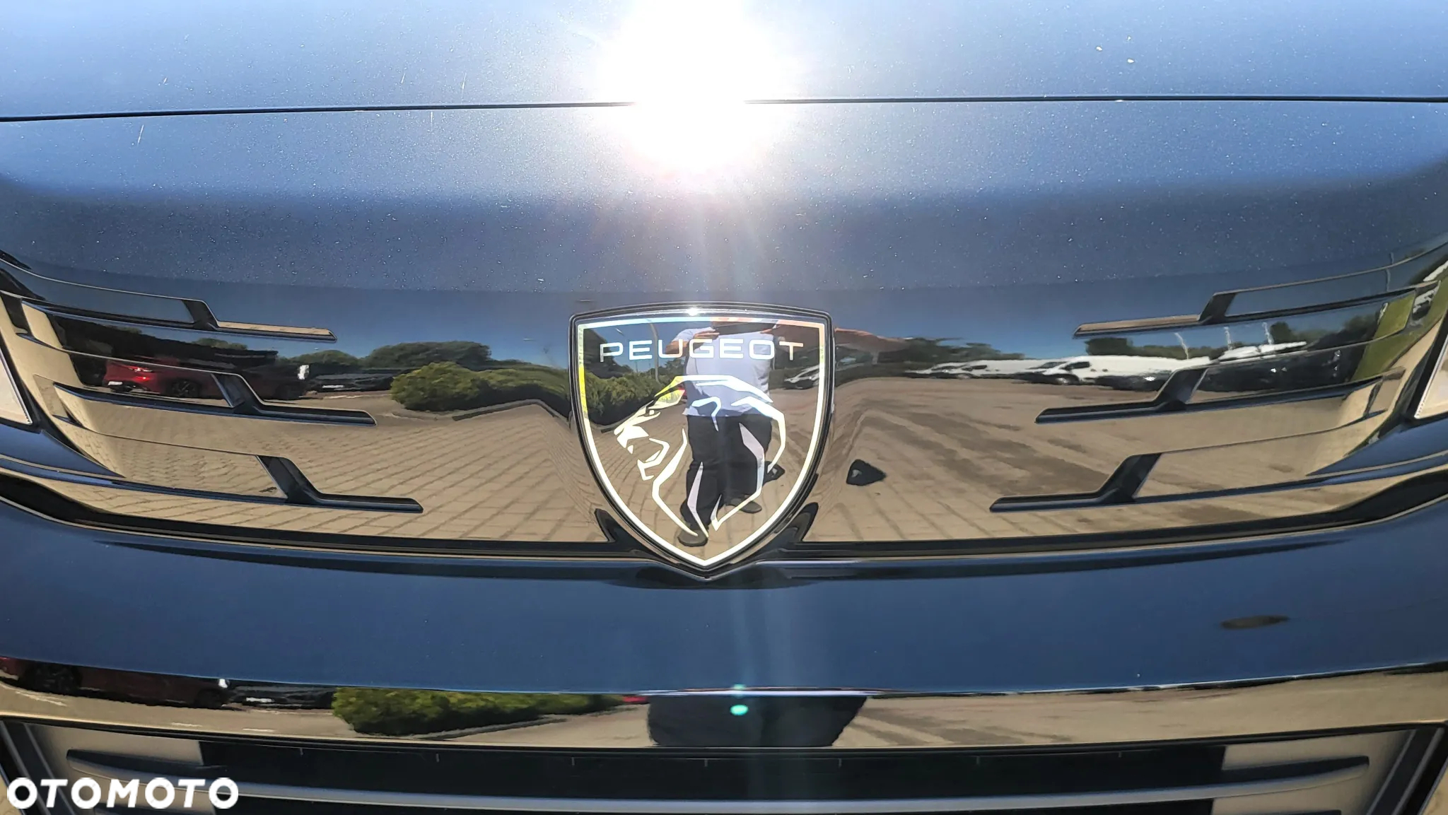 Peugeot Traveller e-Traveller Long Business Vip (75 kWh) - 17
