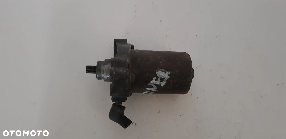 Gilera Runner 50 Rozrusznik - 2