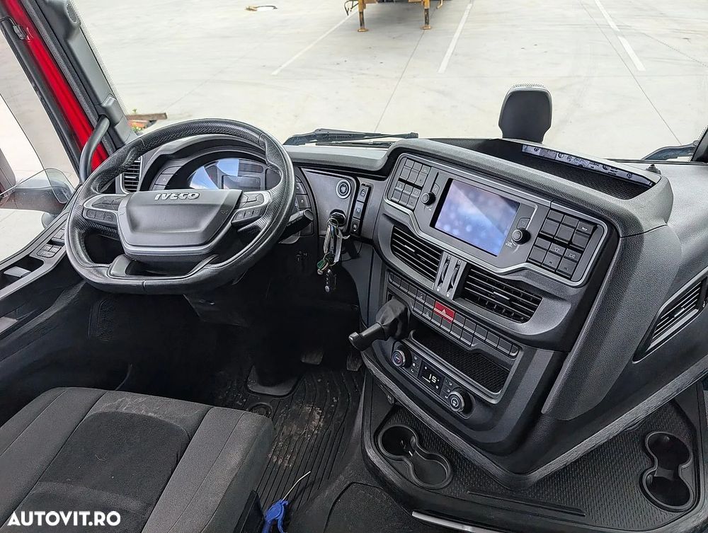 Iveco S-Way 490 - 11