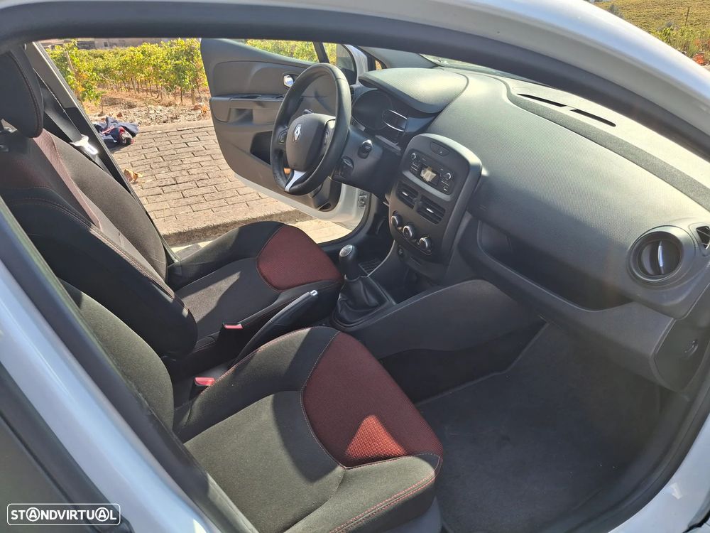 Renault Clio 1.5 dCi Confort - 6