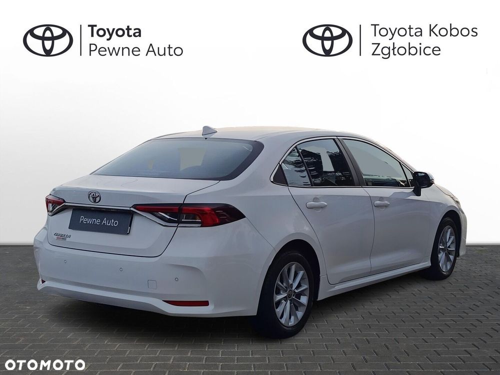 Toyota Corolla - 5
