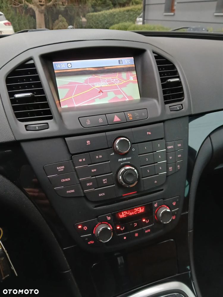 Opel Insignia - 17