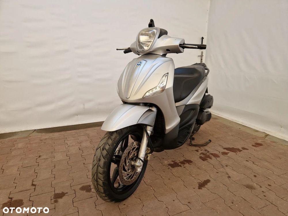 Piaggio Beverly - 13