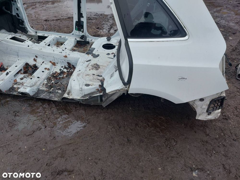 ĆWIARTKA BŁOTNIK LEWY TYŁ AUDI Q5 8R LY9C - 5