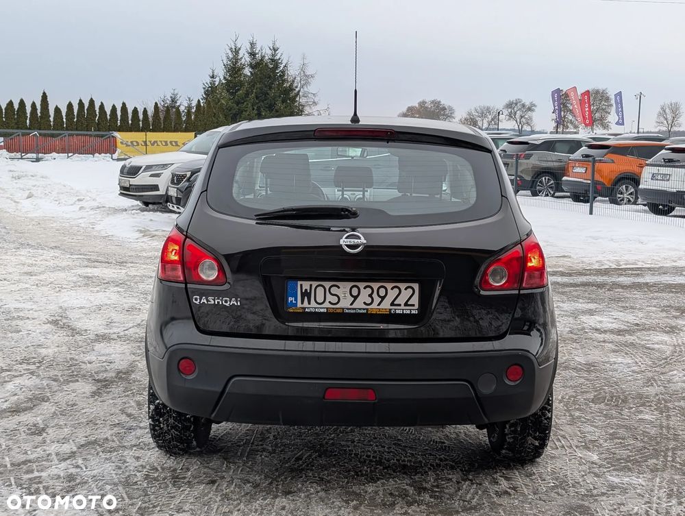 Nissan Qashqai 1.6 visia - 12
