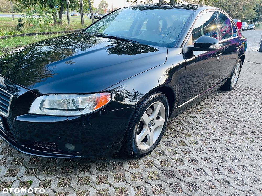 Volvo S80 - 1