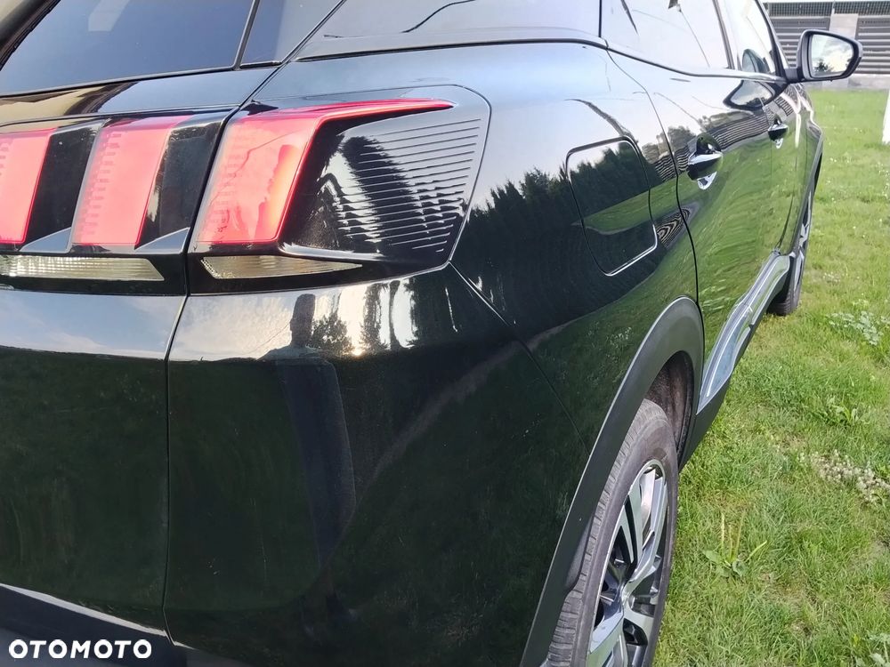 Peugeot 3008 2.0 BlueHDi Allure S&S - 19