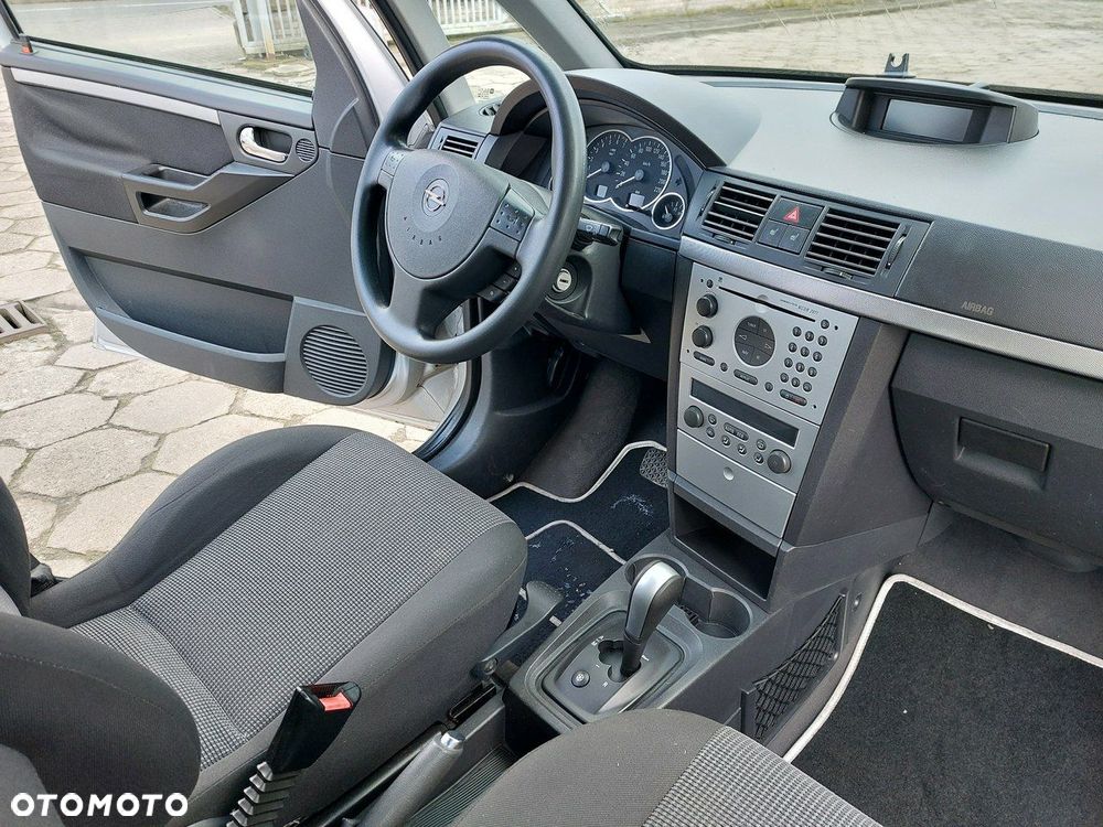Opel Meriva - 12