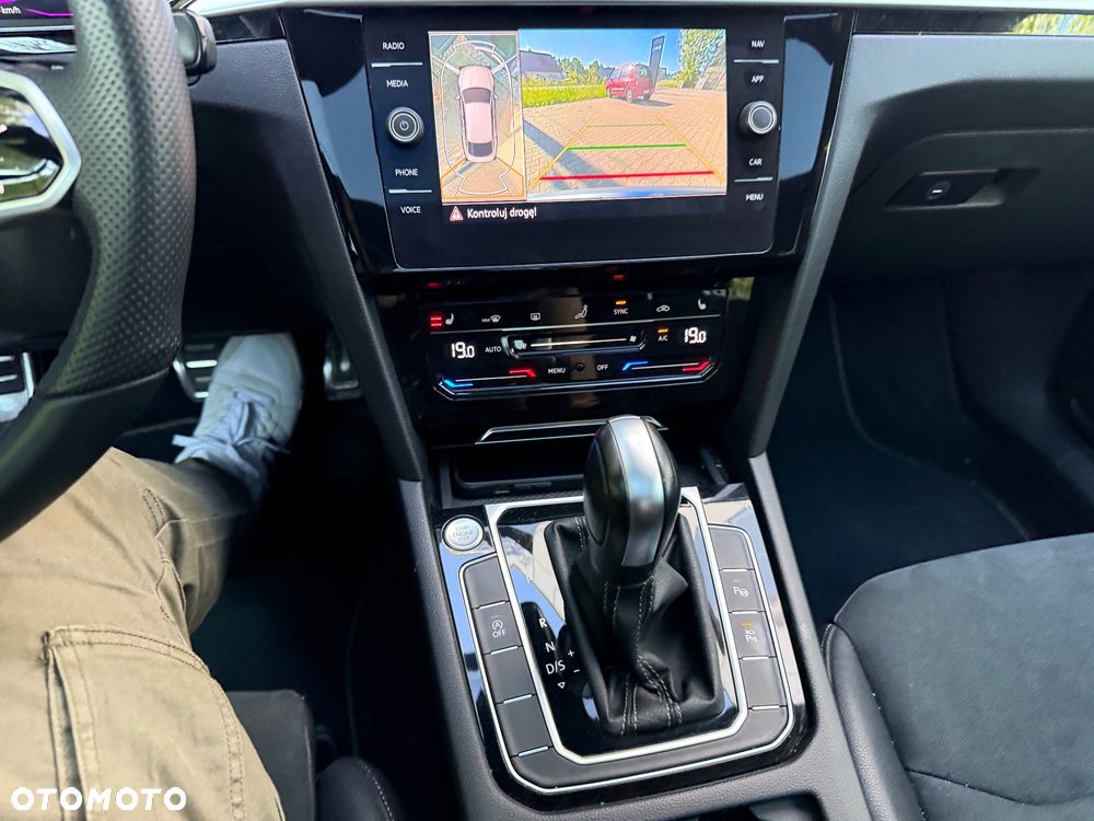 Volkswagen Arteon 2.0 TSI R-Line DSG - 29
