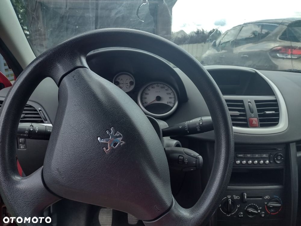 Peugeot 207 70 HDi FAP Tendance - 10