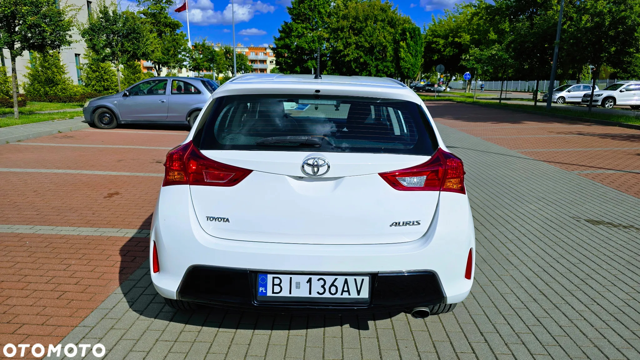 Toyota Auris 1.6 Valvematic Executive - 4
